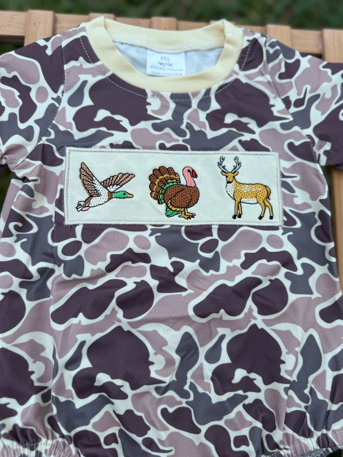 Neutral Camo Hunting Bubble.