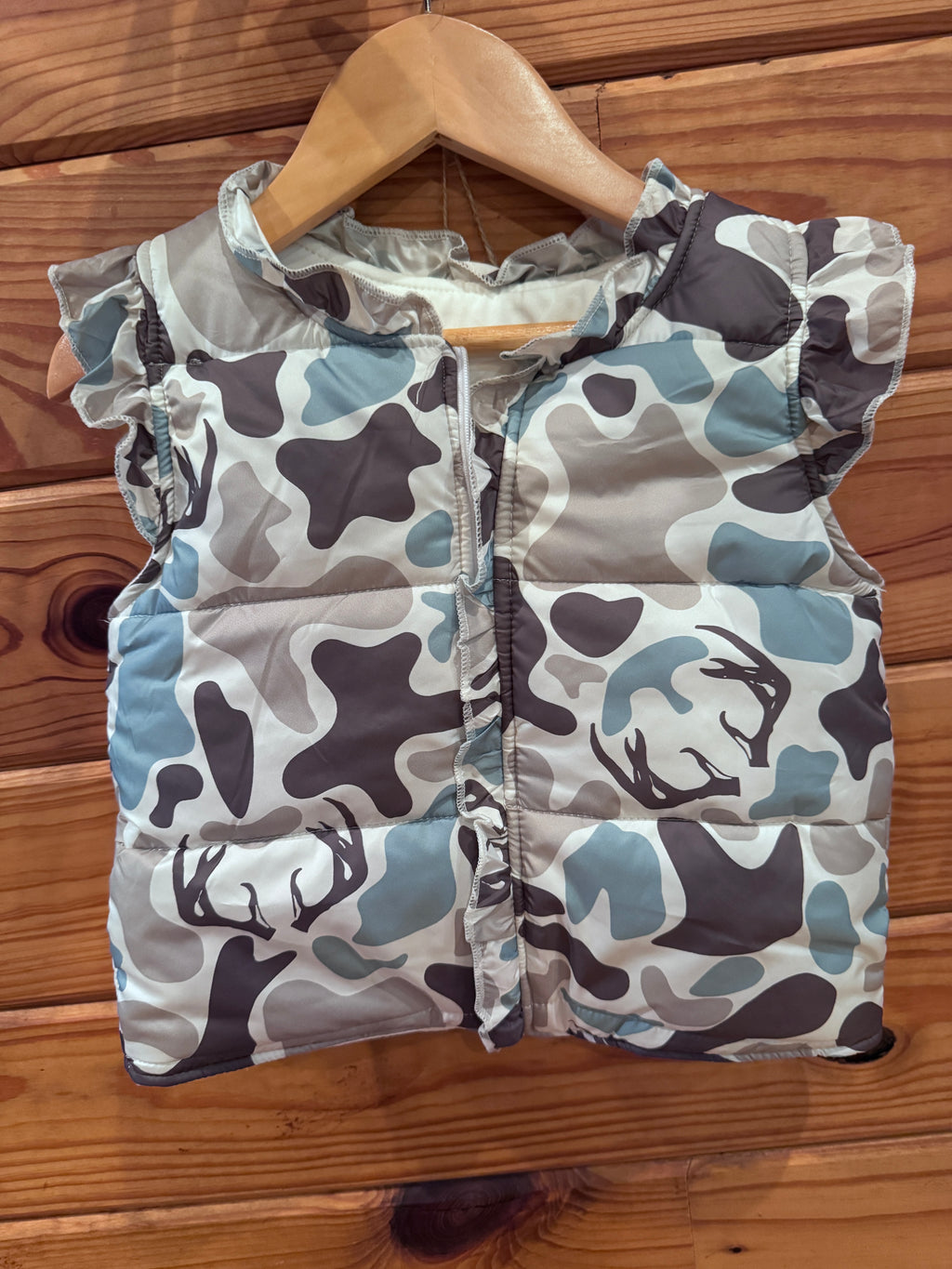 Girls Camo Deer Ruffle Puffer Vest