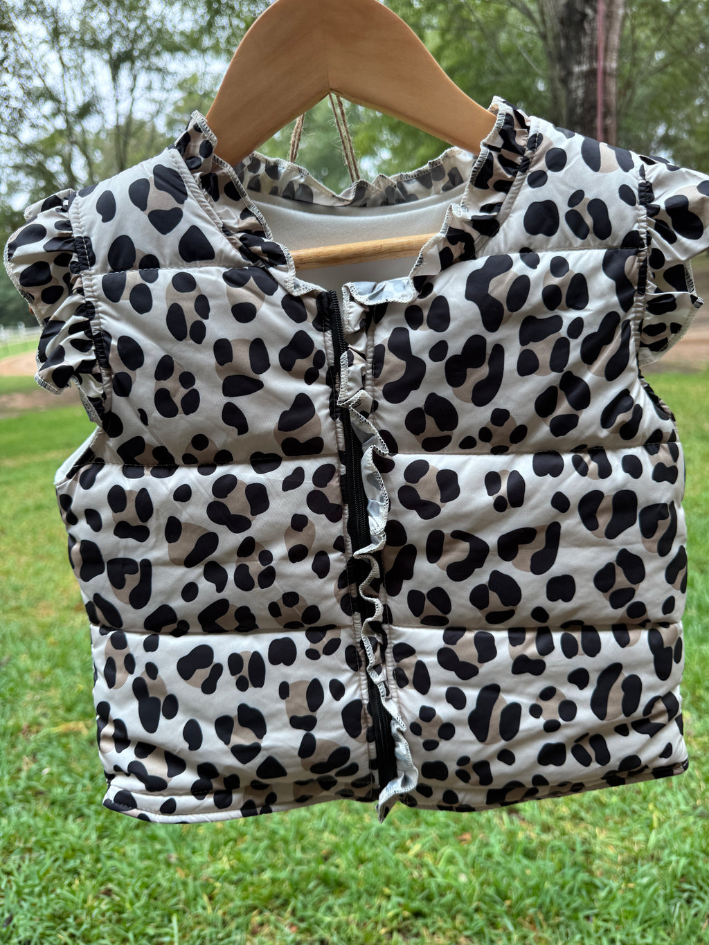Girls Leopard Ruffle Puffer Vest