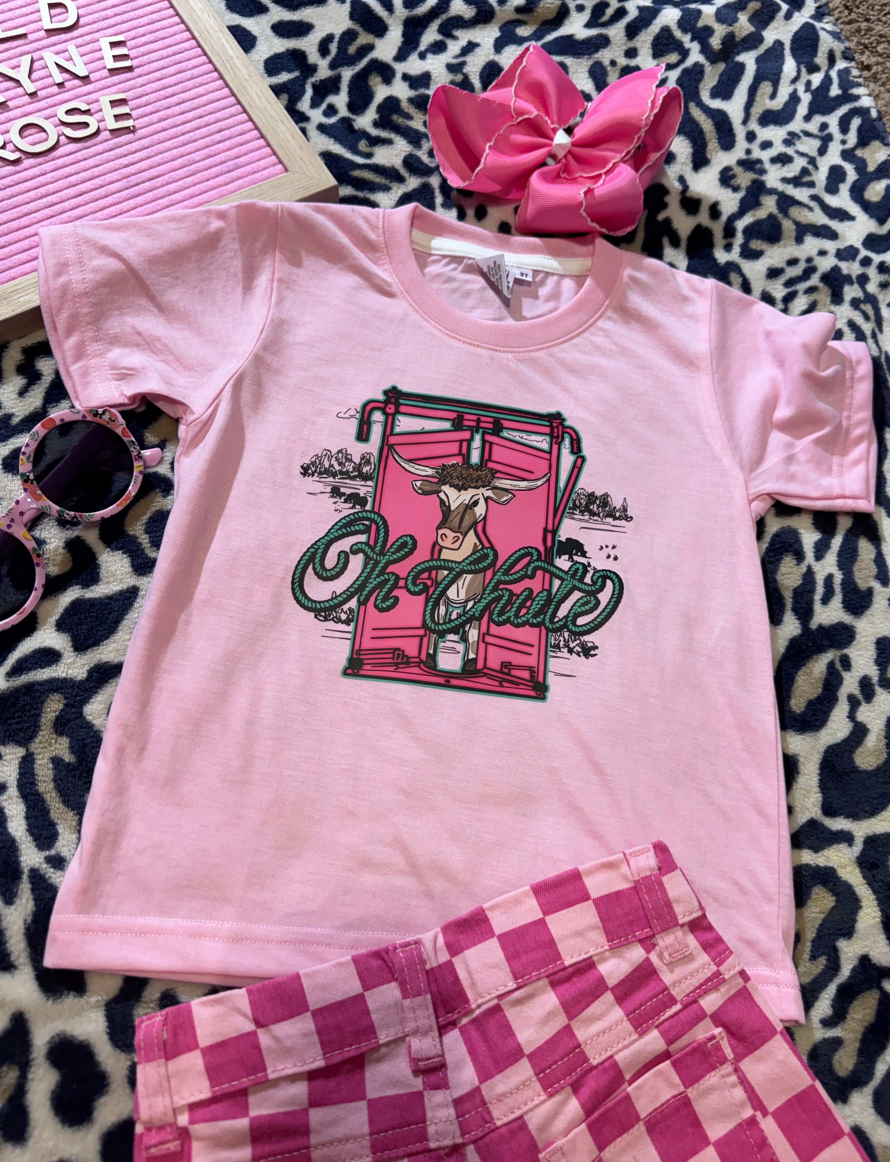 Oh Chute Cow Graphic Tee-Pink