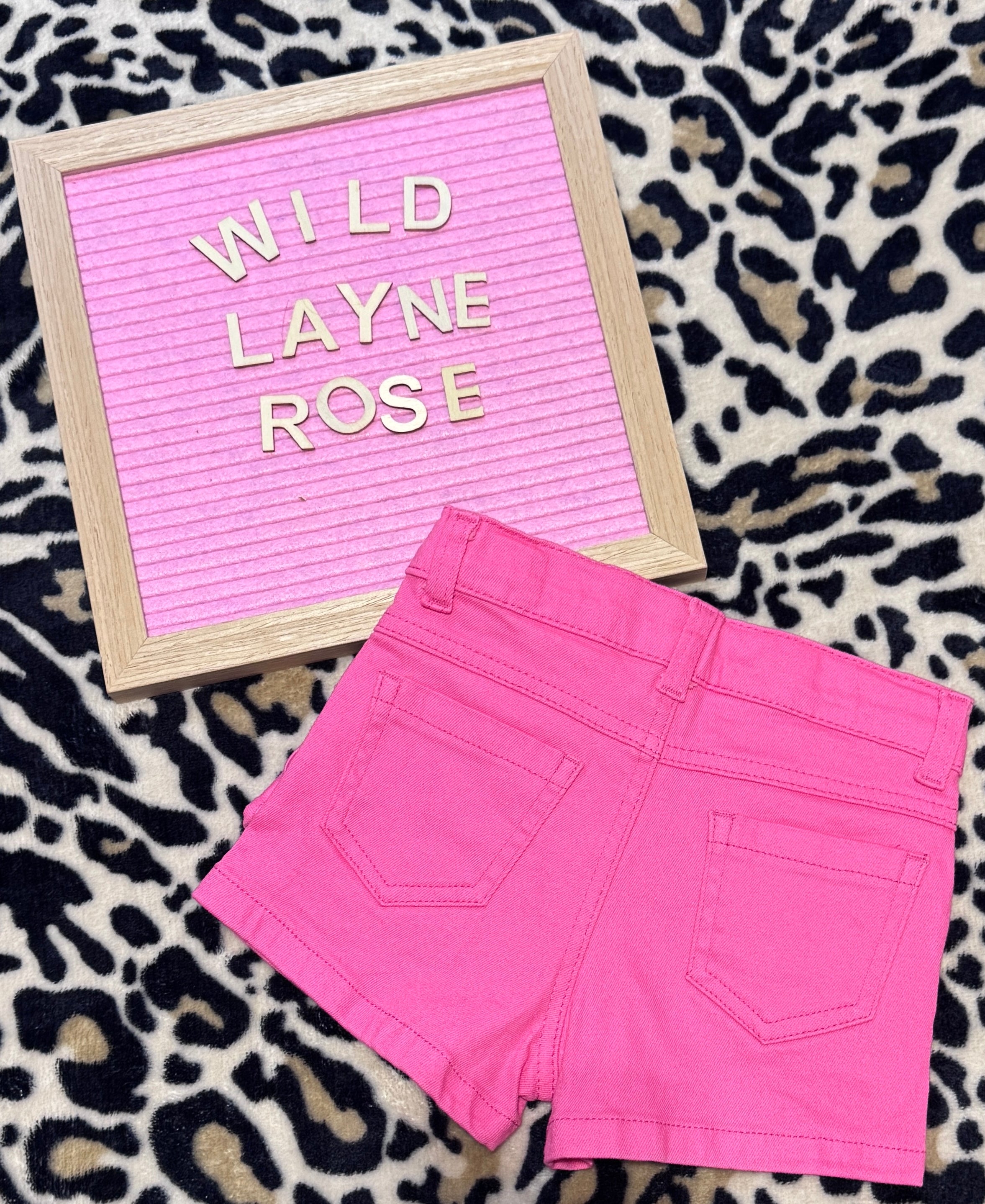 💓Pink Distressed Denim Shorts